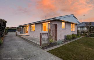 3 Royal Park Drive, Parklands