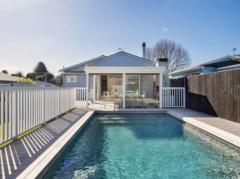 6 Verona Avenue, Mount Albert
