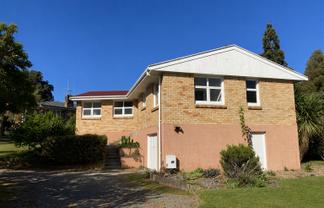 60 Flynn Road, Hillcrest