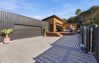 15 Lawry Street, Blagdon