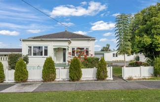 25 Central Avenue, Avenues