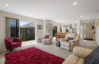 4/46 Sharp Road, Katikati