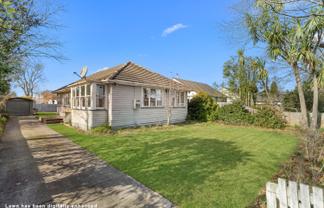 8 Ballantyne Avenue, Upper Riccarton