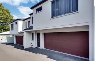 5B Opoia Road, Hamilton East