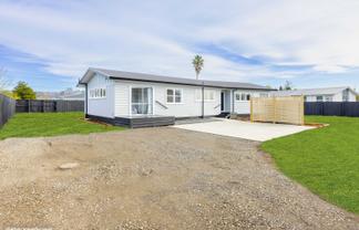 13 Latham Stubbs Crescent, Waipawa
