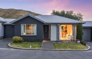 2/9 Marsden Street, Heathcote Valley