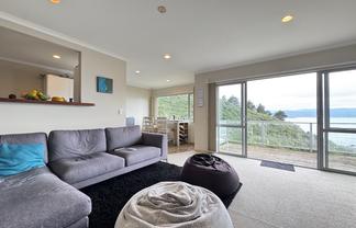 17D Onslow Road, Khandallah