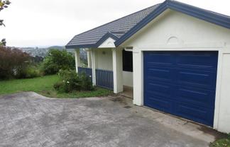 39B Kentwood Drive, Woodridge