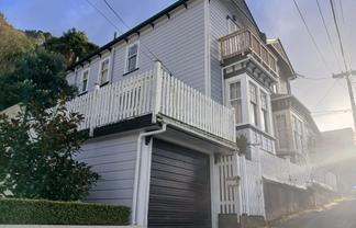 3 Upper Lewisville, Thorndon