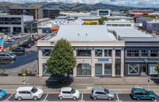 Stylish, Centrally Located First Floor Office