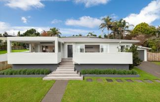 6 Manuwai Road, Torbay