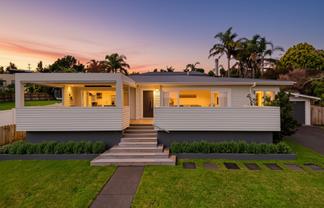 6 Manuwai Road, Torbay