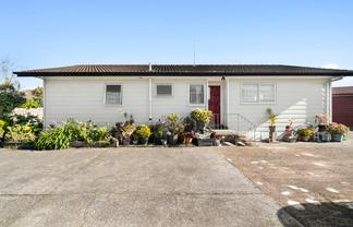 25 Silverstone Place, Henderson