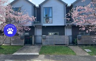 2/21 Moor Avenue, Te Atatu Peninsula