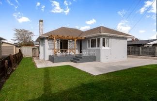 24 Konene Street, Utuhina