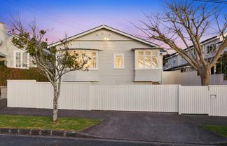 8 Richard Street, Westmere