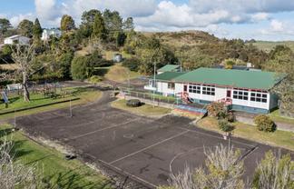  John Avenue, Pukemiro