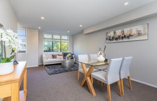 5/1 Glenside Crescent, Eden Terrace