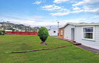 529 Broadway, Strathmore Park