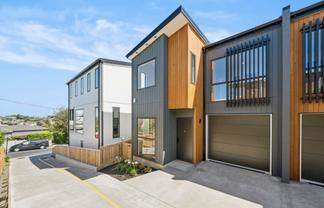2C Rangitoto Terrace, Milford