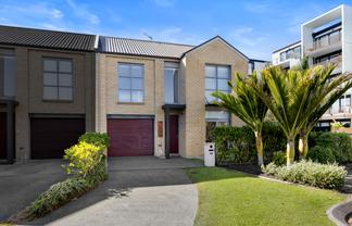 52 Brian Slater Way, Stonefields