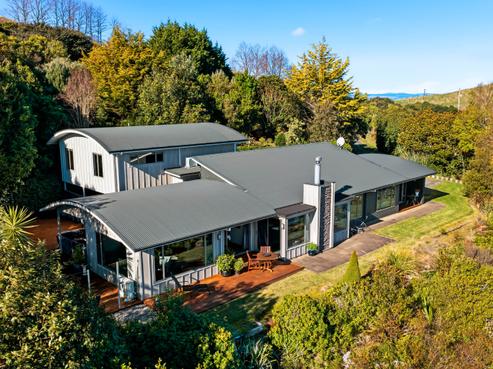 91 Hill View Drive, Acacia Bay