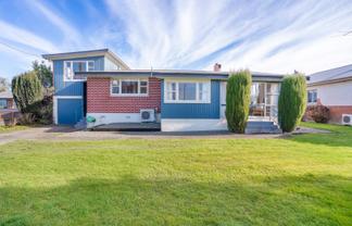 326 Great North Road, Winton