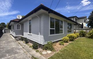 52 Mays Rd, Saint Albans