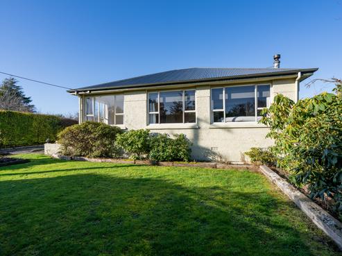 2045 Winton Lorneville Highway, Makarewa