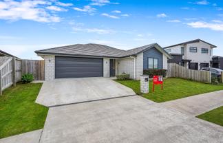 13 Kimbolton Street, Rototuna North