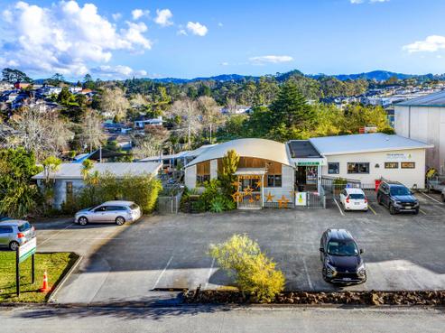6 O'Neills Road, Swanson