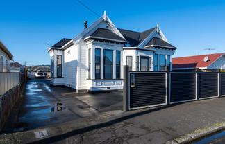 37 Grove Street, SAINT KILDA