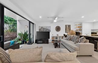 49/8 Thompson Park Road, Mount Wellington