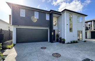1D Grove Road, Sandringham