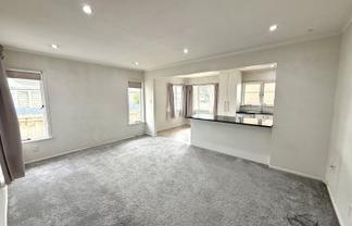 37 Hallberry Road, Mangere East
