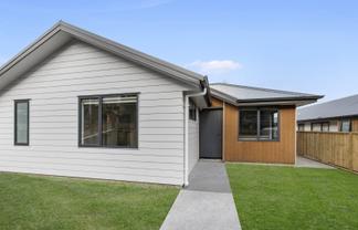 1/55 Mahoe Street, Melville