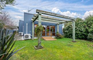 14 Rowan Street, Hargest