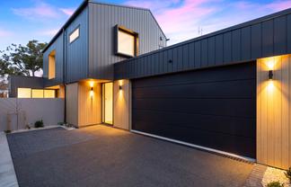 2/48 Andover Street, Merivale