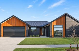 2 Kahurangi Road, HALSWELL
