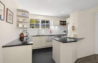 1/203B Clyde Road, Burnside