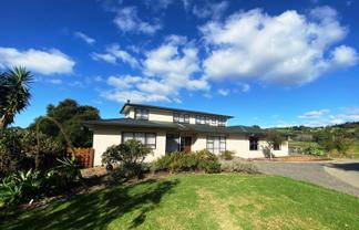 72 Ireland Road, Waitoki