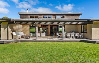16 Pennyroyal Place, Kamo