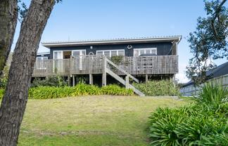 706 Papamoa Beach Road, Papamoa