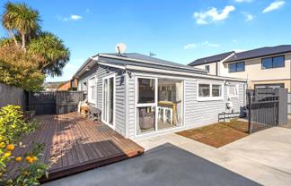 20 Rutherford Street, Woolston