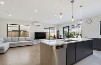 28 Crossgar Road, Flat Bush