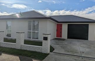 27 Cook Street, Foxton