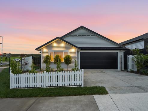 1 Parkland Loop, Wainui