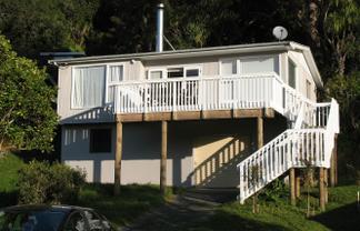 25 Foster Ave, Huia