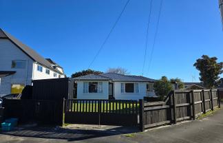 8 Snead Place, Hamilton East