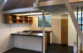 2/77 Mein Street, Newtown